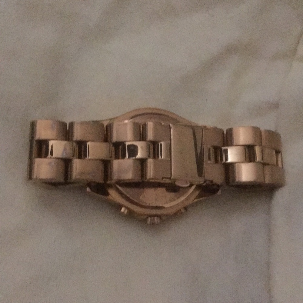 Sold! Rosegold Marc Jacobs Watch - Picture 4 of 8
